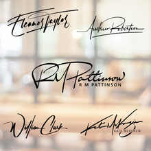 Afbeelding in Gallery-weergave laden, Simply Signatures - Your Professionally Designed Signature